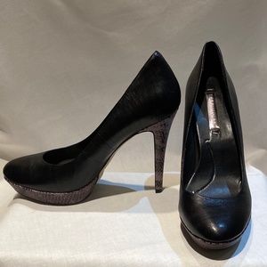 BCBG MAXAZARIA PLATFORM PUMP
